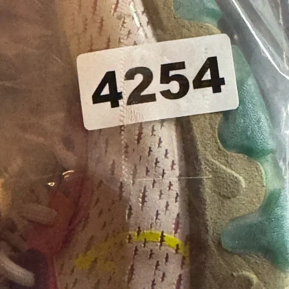 Nike NSW React Vision D/MS/X Sneakers in Photon Dust Lemon Venom Women Size 9 - Picture 7 of 7